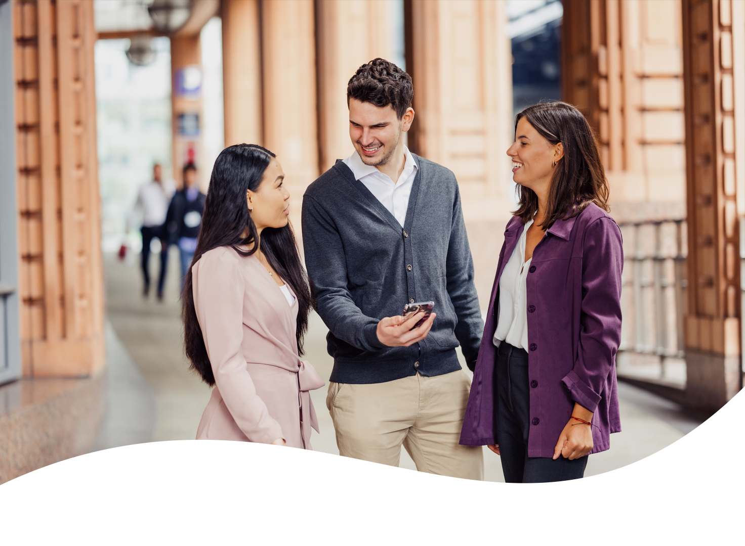 How Busuu reinforces language learning through Live Lessons